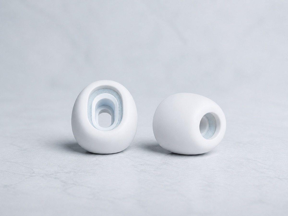 AirPods Pro 3 Ear Tips · Medium · 1 pair product view